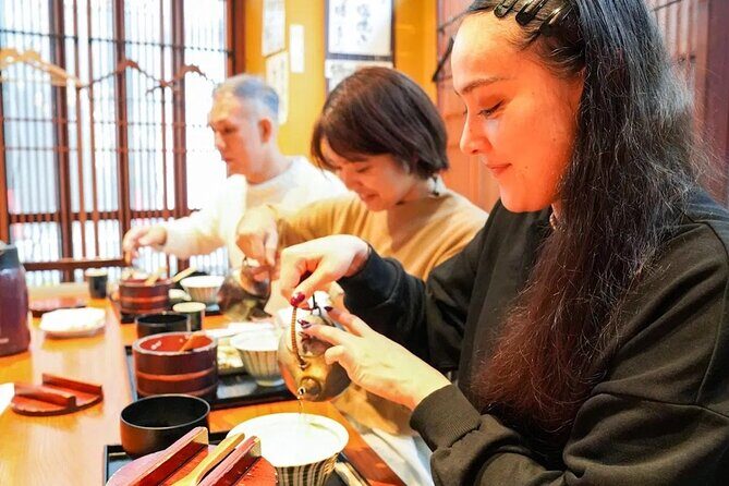 Small Group Shinjuku Gyoen Walking Tour - An In-Depth Look at the Tour Experience