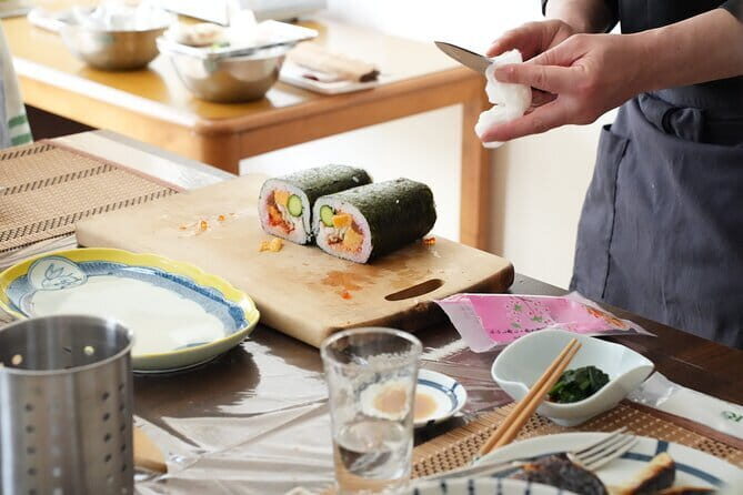 Small Group Sushi Roll & Omelette Lesson + Supermarket Tour - A Detailed Look at the Experience