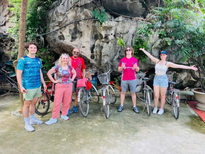 Small Group to Tam Coc - Hoa Lu - Mua Cave 1 Day from Hanoi - Key Points