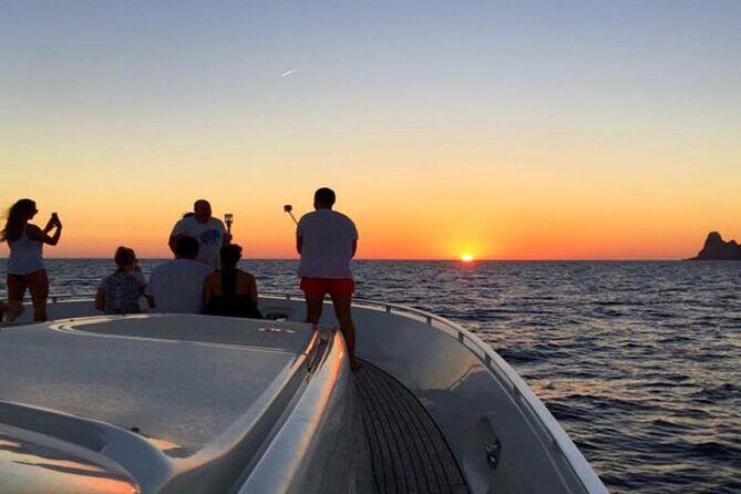 Small Group Tour in Positano by Boat at Sunset with Prosecco - FAQ
