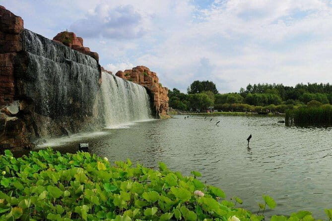 Small-Group Tour in Summer: Harbin Sun Island, Indoor Ice and Snow World - Key Points