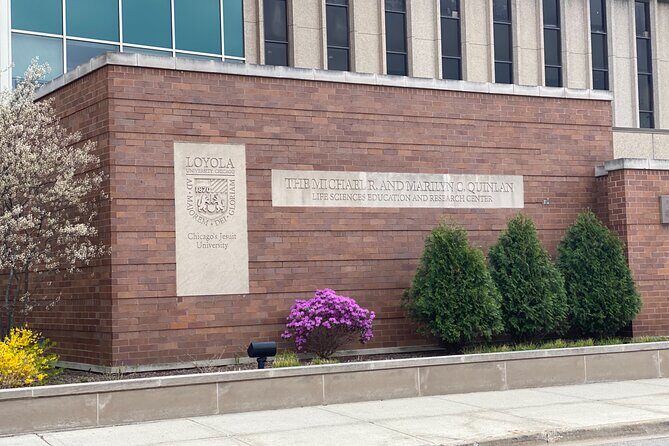 Small-Group Tour of Chicago Neighborhoods - North and South Side - FAQs