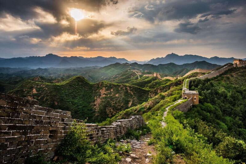 Small Group Tour Of Juyongguan Great Wall And Sacred Way - What Makes This Tour Stand Out?