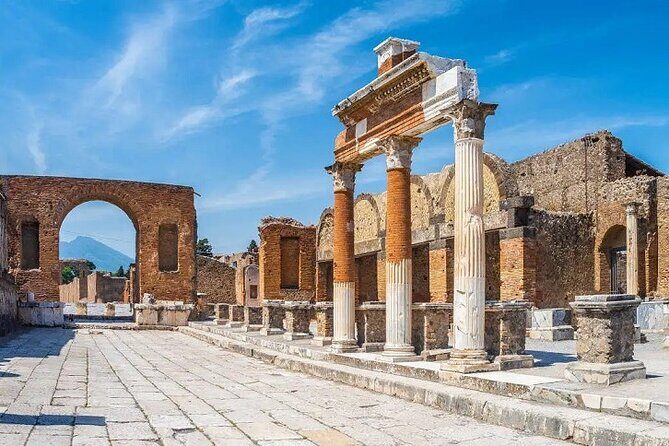 Small Group Tour Pompeii and Herculaneum from Rome - The Value of This Tour
