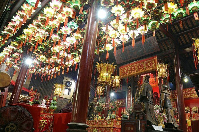 Small-Group Tour: The best bites of Hong Kong Island - Key Points