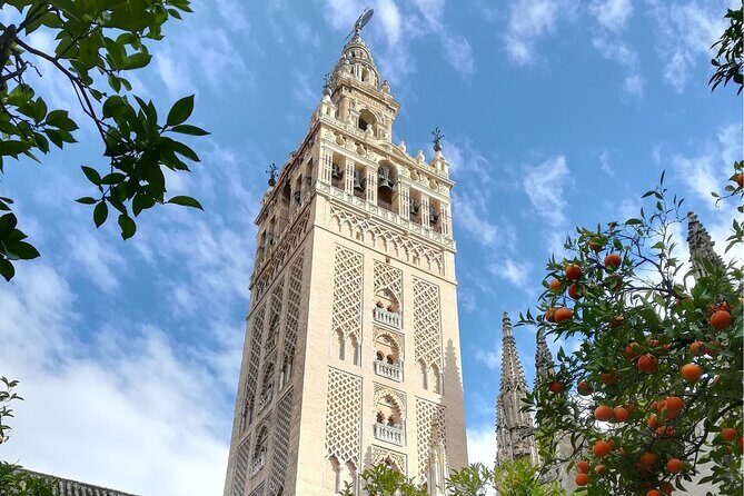 Small Group Tour to Cathedral and Giralda Direct Entrance - Exploring Seville’s Cathedral and Giralda in Detail