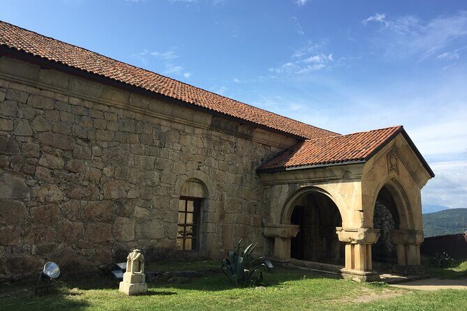 Small group tour to Kutaisi monasteries: Gelati, Motsameta and Bagrati. - FAQ