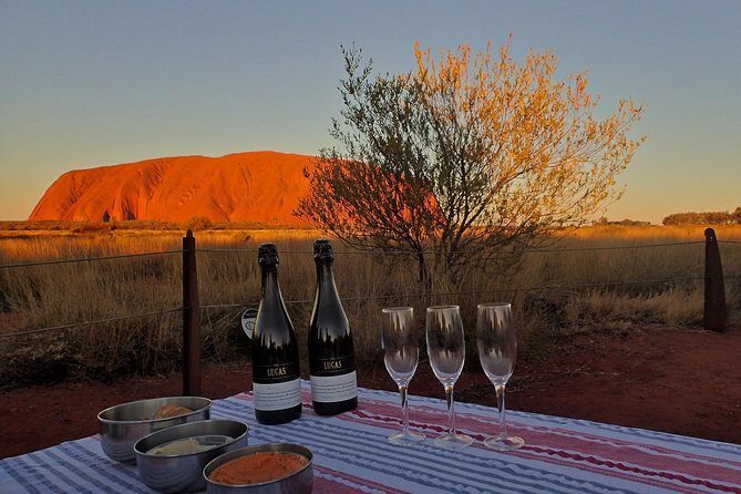Small Group Uluru Sunset Viewing Tour - The Perfect Setting: Uluru at Sunset