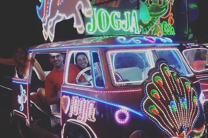 Small-Group Walking and Food Tour by Night in Yogyakarta - Small-Group Walking and Food Tour by Night in Yogyakarta