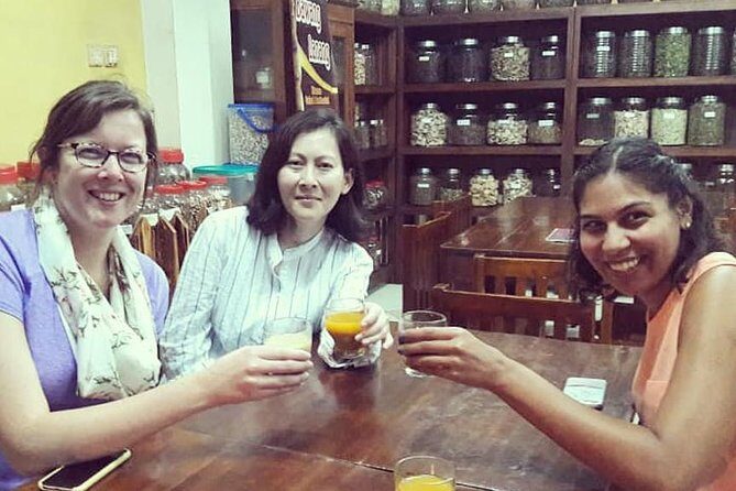 Small-Group Walking and Food Tour by Night in Yogyakarta - Key Points