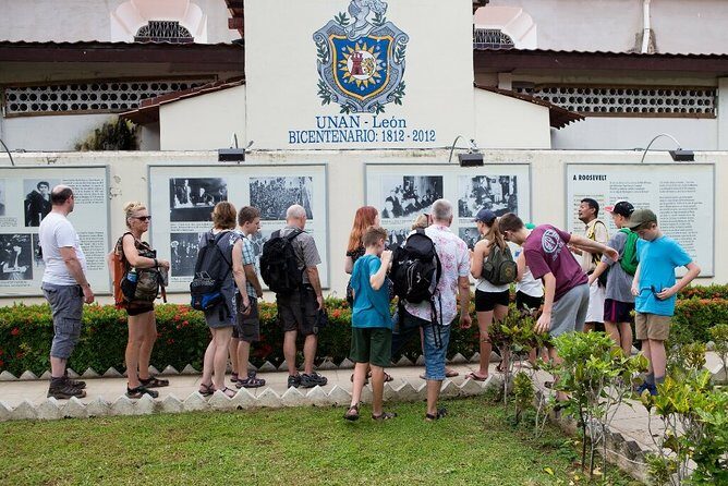 Small-Group walking excursion of León City - An In-Depth Look at León’s Walking Tour Experience