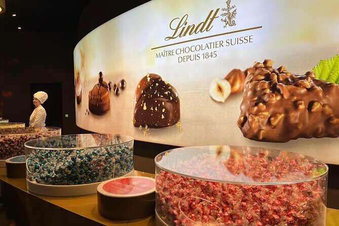 Small Group Zurich Walking Tour, Cruise and LINDT Factory - Who Will Love This Tour?