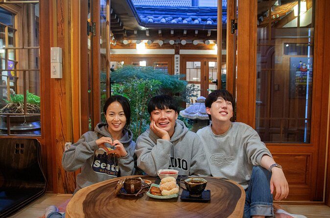 Small group(7pax) tour in Seoul including picking up(No shopping) - FAQ