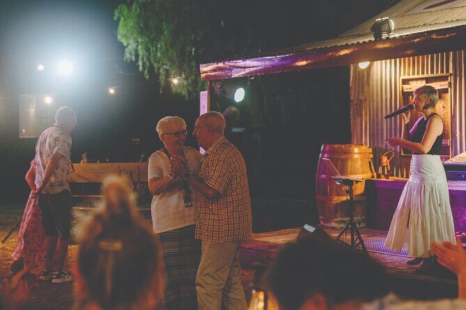 Smithy's Outback Dinner and Show - An Authentic Outback Evening: Smithys Outback Dinner and Show