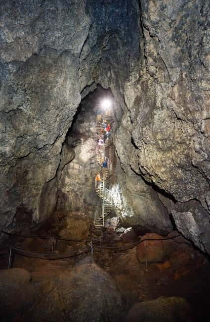 Snæfellsnes: Vatnshellir Lava Cave Tour - An In-Depth Review of the Vatnshellir Lava Cave Tour