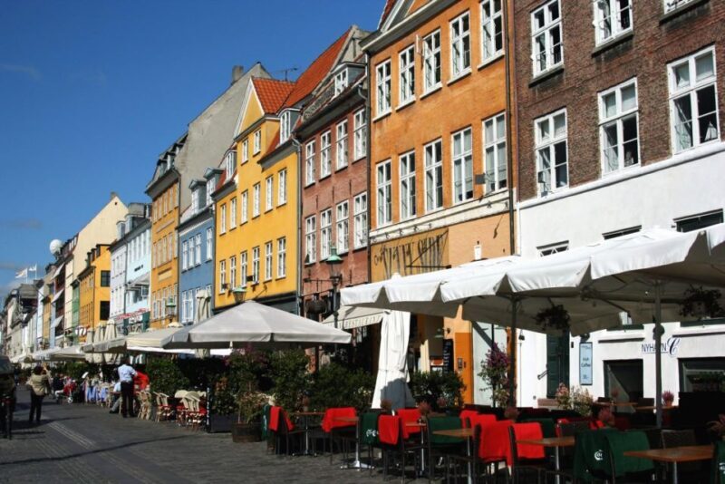 Snaps, Bars and Nightlife Tour in Copenhagen Nyhavn - Who Will Love This Tour?