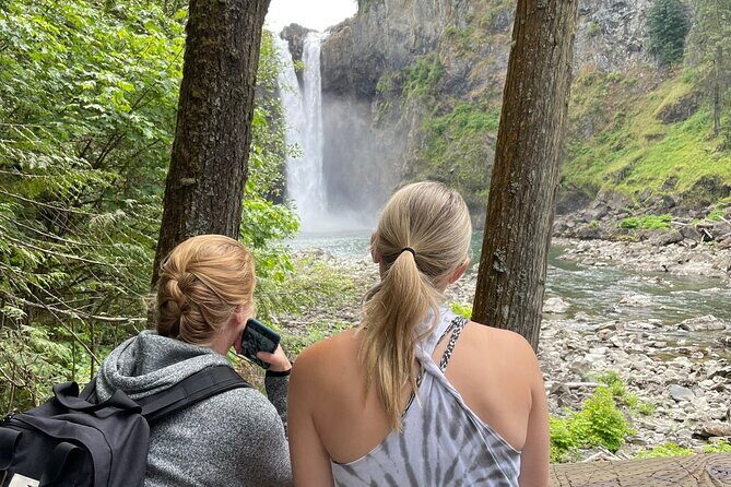 Snoqualmie Falls and Wineries Tour from Seattle - Discover the Beauty of Snoqualmie Falls and Wineries on a Guided Day Trip from Seattle