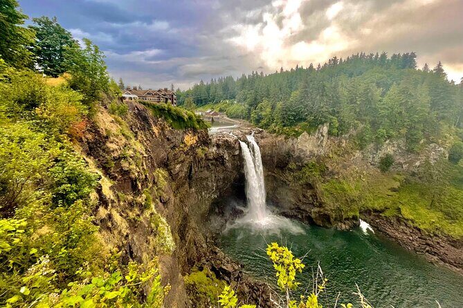 Snoqualmie Falls & Mountain Magic: Private Half-Day Escape - Key Points