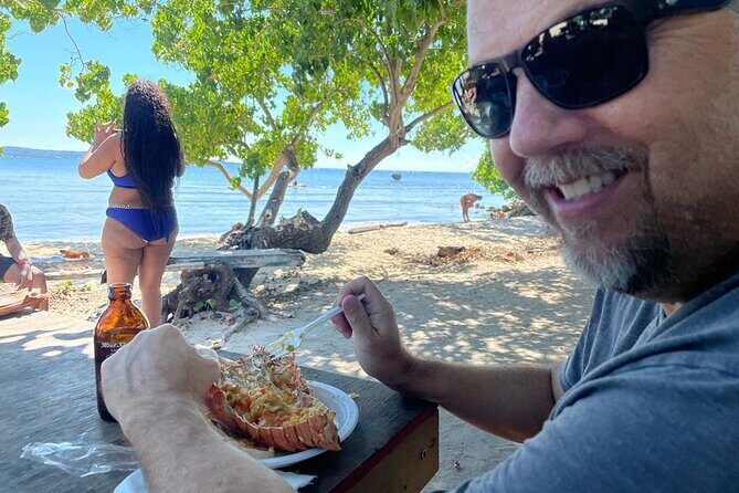 Snorkeling and Tubing in Negril with private Transportation - FAQs