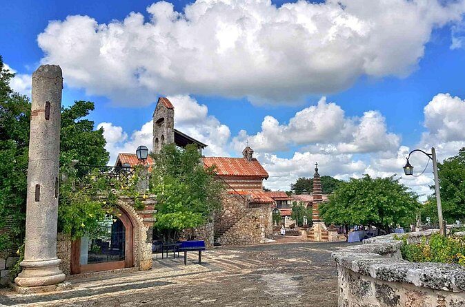Snorkeling at Catalina Island & Altos de Chavón Full Day Tour - Final Thoughts: Who Should Consider This Tour?