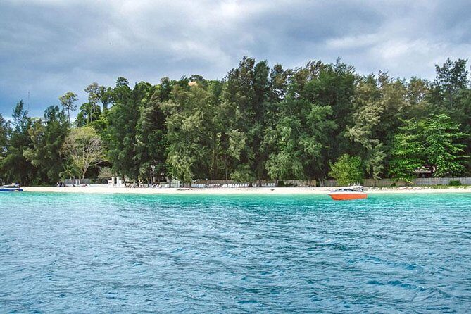 Snorkeling Tour to 4 Islands(Emerald Cave) From Koh Lanta by Speedboat - Frequently Asked Questions