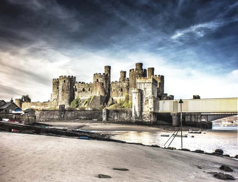 Snowdonia: Snowdonia, Bodnant Gardens & Castles Private Tour - Exploring the Historic Conwy and Its Castles