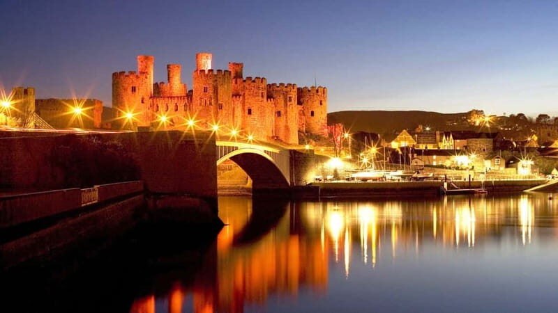 Snowdonia: Snowdonia, Bodnant Gardens & Castles Private Tour - The Cultural and Historical Tapestry