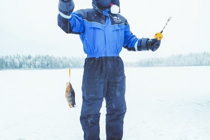 Snowmobiling and ice fishing in Apukka Resort, Rovaniemi - The Sum Up