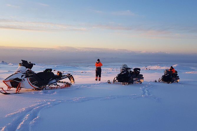 Snowmobiling on Eyjafjallajökull - Snowmobiling on Eyjafjallajökull: An Icelandic Adventure Worth the Ride