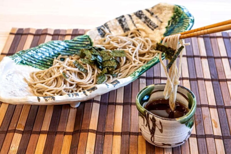 ///Soba Making Experience///Use The BIG Soba-Knife!! - Who Should Consider This Experience?
