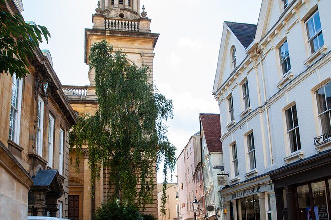 Social Distancing Specialised Oxford University Walking Tour With Student Guides - Final Thoughts