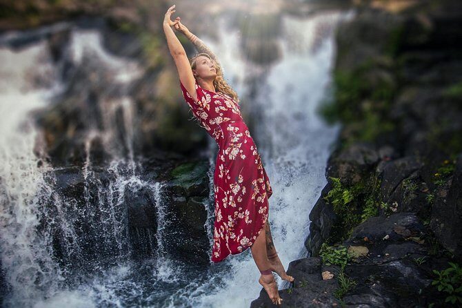 Social influencer and Travel Blogger Adventure on Kauai - Key Points