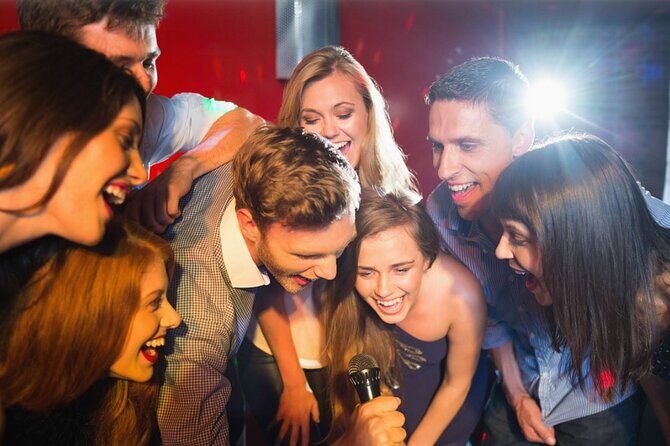 Social Pubcrawl Barcrawl Tulum - What to Expect from the Experience