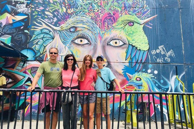 Social Transformation Tour Comuna 13 - Exploring Comuna 13: A Guided Journey Through Medellín’s Transformative Neighborhood