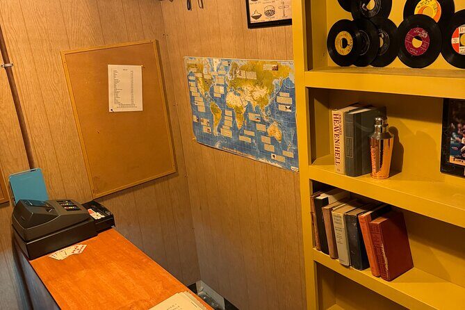 Society Zero Pawn Shop Escape Room at Extreme Escape San Antonio - An intriguing escape adventure in San Antonio: Society Zero Pawn Shop Escape Room