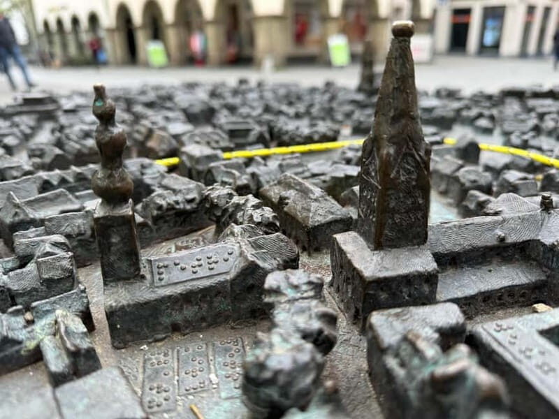 Soest: Night watchman tour with the night watchman of Soest® - Experience the Past: Night Watchman Tour in Soest®