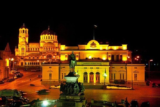 Sofia by Night Panoramic Tour with Dinner and Folklore Show - Key Points