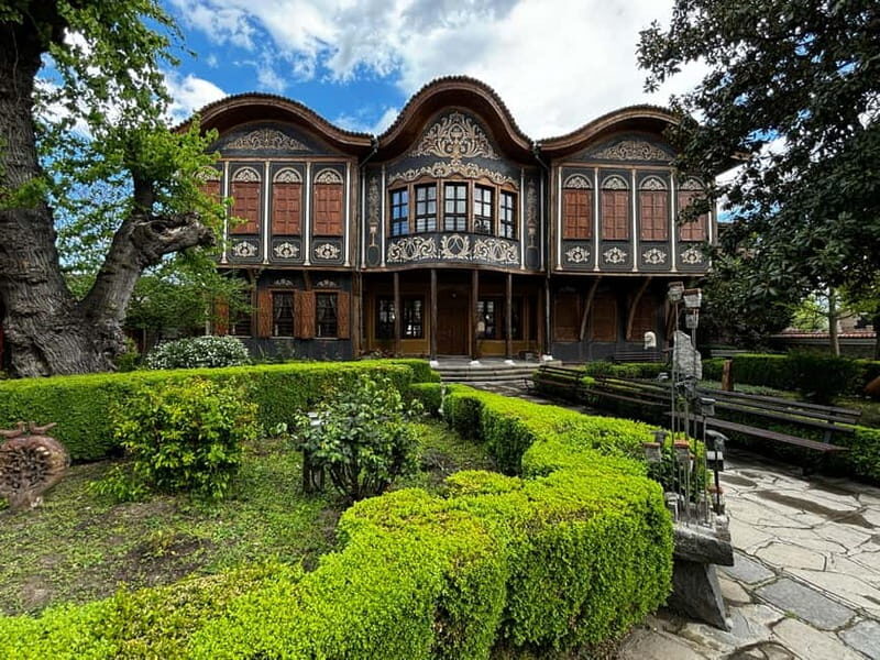 Sofia to Plovdiv Day Trip  Small Group Guided Tour - Key Points