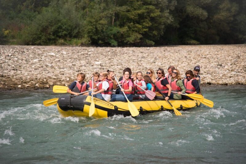 Soft-rafting at sunset and aperitif in Piazza Erbe - Key Points