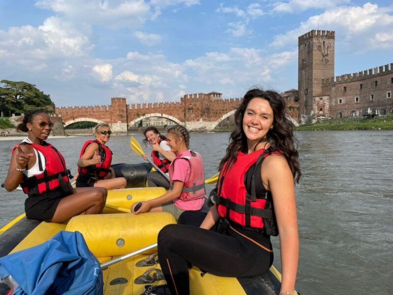 Soft-rafting at sunset and aperitif in Piazza Erbe - Exploring the Soft-Rafting Experience in Verona