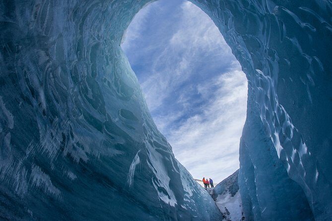 Sólheimajökull Ice Climbing & Glacier Hike - Optional Pickup - Exploring the Tour in Detail