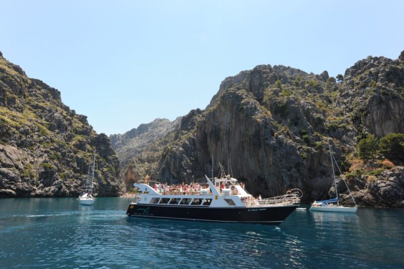 Sóller: Boat Trip to Sa Calobra and Torrent de Pareis - An In-Depth Look at the Sóller to Sa Calobra Boat Trip