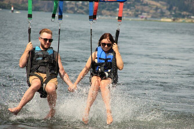 Solo Parasailing Experience in Kelowna - Who Should Book This Tour?