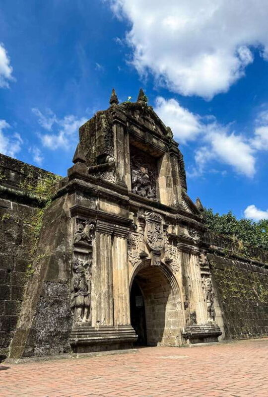 Solo Traveler Friendly Manila Walk w/ Mobile Photography - Itinerary Breakdown