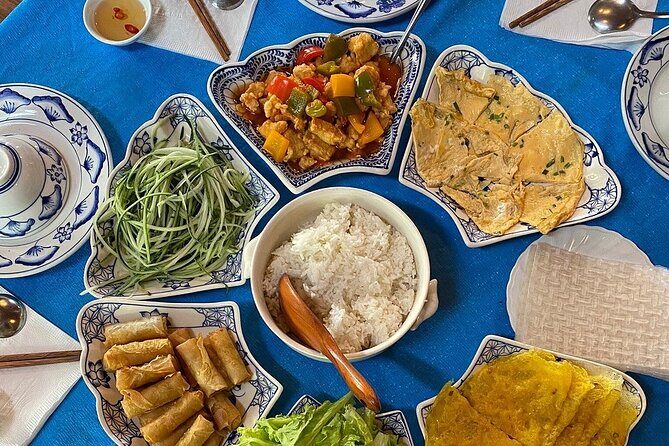 Solo Travelers Food Tour by Scooter - FAQ