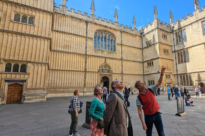 Solo Travellers- university or Harry Potter private group tour - Who Should Book This Tour?