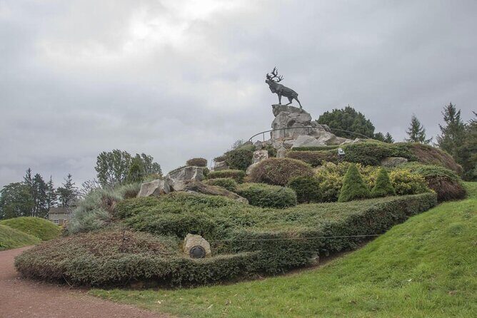 Somme Battlefields Small-Group Day Trip with John Monash Centre from Paris - Key Points