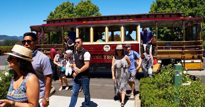 Sonoma Valley: Wine Trolley Tasting Tour with Lunch - Sonoma Valley: Wine Trolley Tasting Tour with Lunch — A Genuine Sip of California Charm