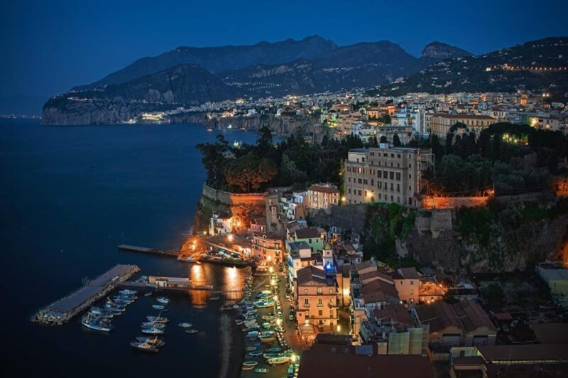 Sorrento by night... with a tasty surprise - FAQ