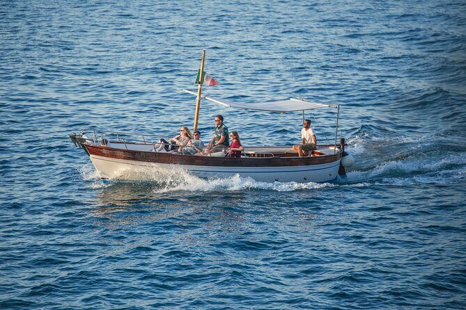 Sorrento Coast Cruise with Limoncello Tasting - Sorrento Coast Cruise with Limoncello Tasting: An Authentic Slice of Coastal Italy